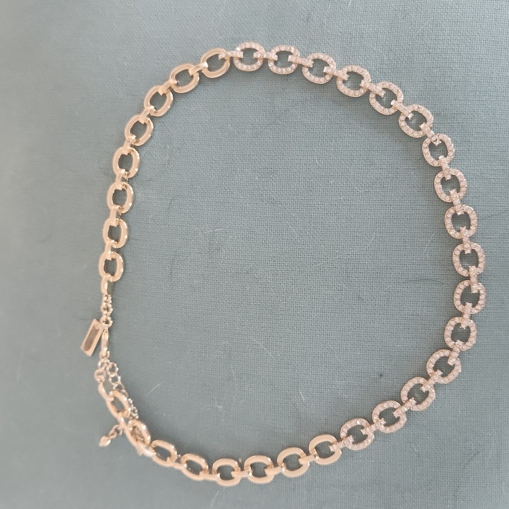 Elegant Gold and Sparkling Crystal Chain Necklace